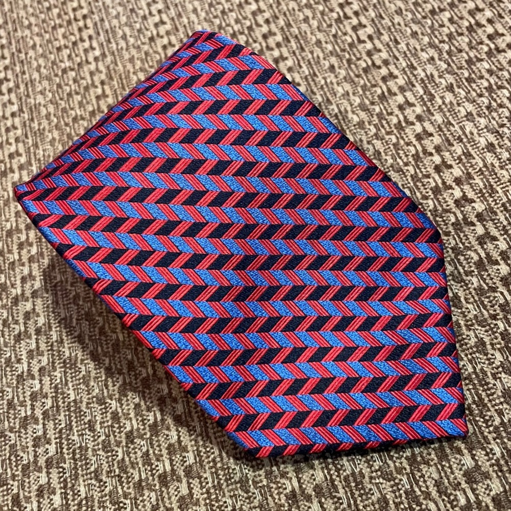 Paul Fredrick Mens Red Blue Black Geometric Pattern Silk Necktie